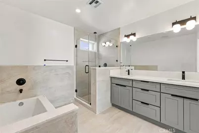 176 N Catalina Ave #404, Pasadena, CA 91106 - Photo 16