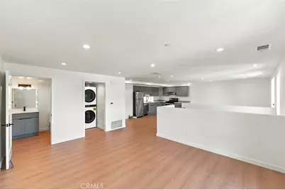 176 N Catalina Ave #404, Pasadena, CA 91106 - Photo 36