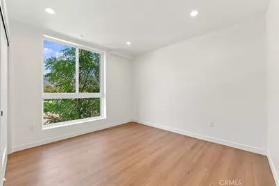 176 N Catalina Ave #404, Pasadena, CA 91106 - Photo 28