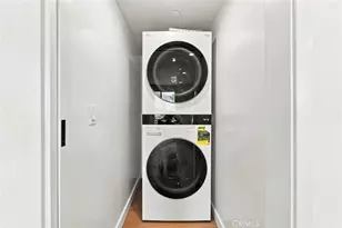 176 N Catalina Ave, Pasadena, CA 91106 - Photo 32