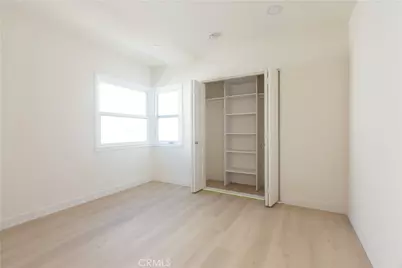 210 N Naomi, Burbank, CA 91505 - Photo 22
