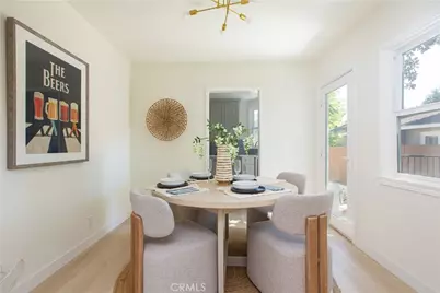 210 N Naomi, Burbank, CA 91505 - Photo 14