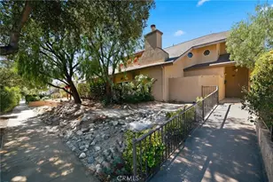 87 S Allen Ave, Pasadena, CA 91106 - Photo 2
