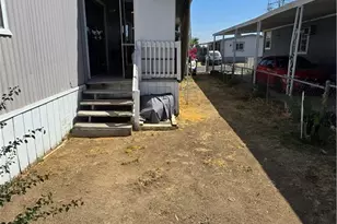 6601 Eucalyptus, Bakersfield, CA 93306 - Photo 4