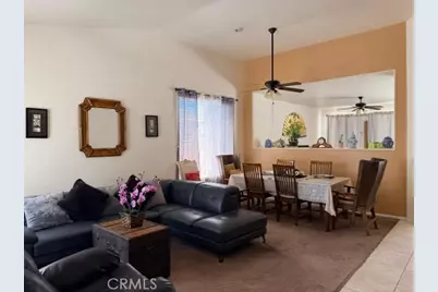 38719 37th E, Palmdale, CA 93550 - Photo 2