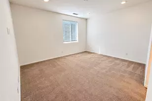 5585 Kate Way, Fontana, CA 92336 - Photo 6