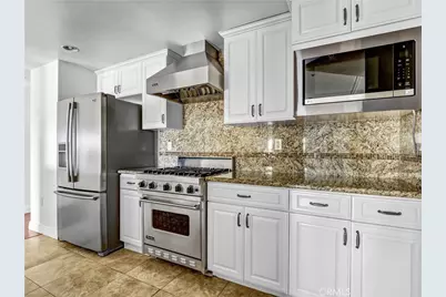 908 S Ardmore Avenue #201, Los Angeles, CA 90006 - Photo 6