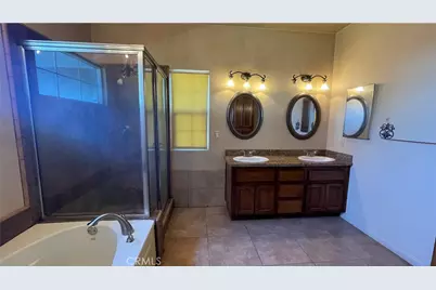 253 W County Line, Calimesa, CA 92320 - Photo 10