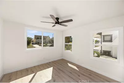 2047 W 78th Place, Los Angeles, CA 90047 - Photo 20