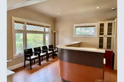 146 E Walnut Avenue, Monrovia, CA 91016 - Photo 4