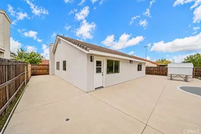 2882 Pleasant Court, Rialto, CA 92376 - Photo 24
