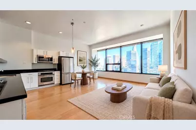 1100 Wilshire Boulevard #2507, Los Angeles, CA 90017 - Photo 1