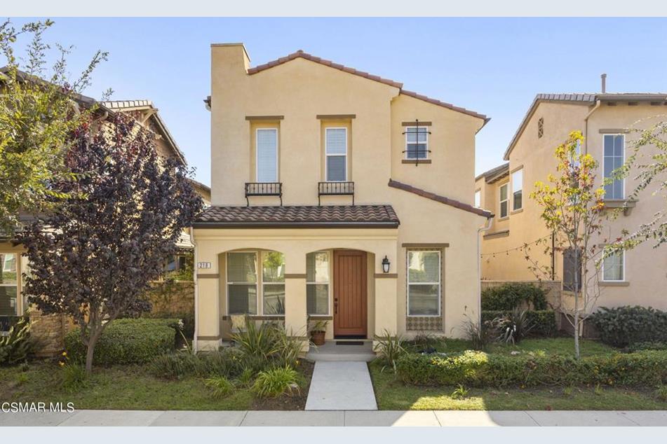 218 Stonegate Rd, Camarillo, CA 93010 MLS 224004326 Coldwell Banker