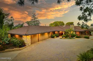 383 Thorpe Cir, Thousand Oaks, CA 91360 - Photo 1