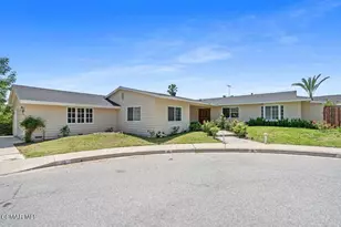 115 Kanan Rd, Oak Park, CA 91377 - Photo 1