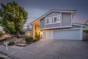 1696 Shadow Oaks Pl, Thousand Oaks, CA 91362 - Photo 1