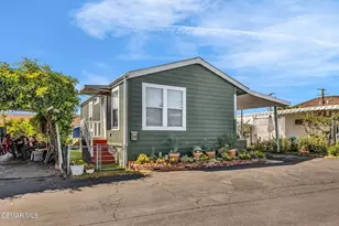 198 Skyline Dr, Thousand Oaks, CA 91362 - Photo 1