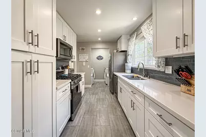 2448 Stow Street, Simi Valley, CA 93063 - Photo 1