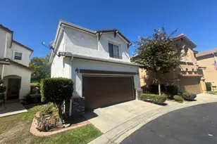573 Yarrow Dr, Simi Valley, CA 93065 - Photo 1