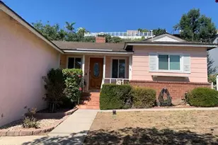 10137 Lanark St, Los Angeles, CA 91352 - Photo 1