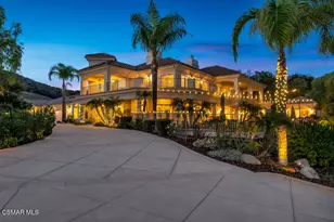 1100 N Country Club Dr, Simi Valley, CA 93065 - Photo 1
