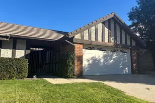 358 Mooncrest Ct, Newbury Park, CA 91320 - Photo 1