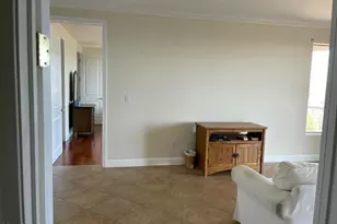 660 Ocean View Dr, Camarillo, CA 93010 - Photo 1