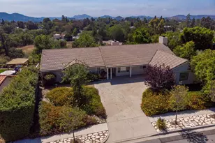 877 Falmouth St, Thousand Oaks, CA 91362 - Photo 1