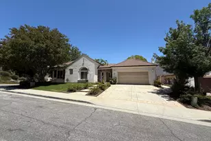 990 Clear Sky Pl, Simi Valley, CA 93065 - Photo 1