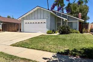 13261 Laurelhurst Rd, Moorpark, CA 93021 - Photo 1