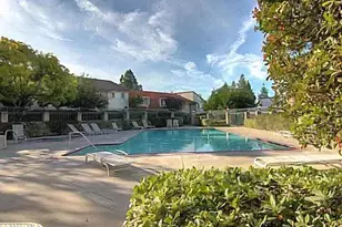 255 Green Moor Pl, Thousand Oaks, CA 91361 - Photo 1