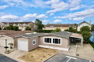 21 Poinsettia Gardens Dr, Ventura, CA 93004 - Photo 1