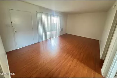 13507 Victory Boulevard #5, Van Nuys, CA 91401 - Photo 1