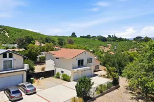 15 W Bonita Dr, Simi Valley, CA 93065 - Photo 1