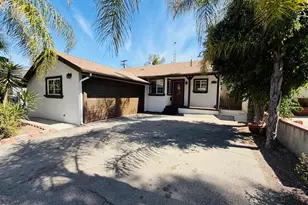22206 Del Valle St, Woodland Hills, CA 91364 - Photo 1