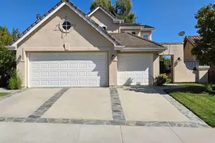 2792 Sandhurst Ave, Thousand Oaks, CA 91362 - Photo 1
