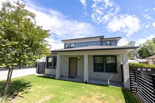 118 N Oak, Pasadena, CA 91107 - Photo 1