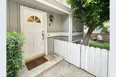 965 E Del Mar Boulevard #6, Pasadena, CA 91106 - Photo 1