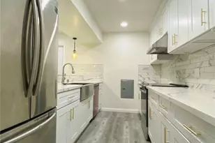 1127 E Del Mar Blvd, Pasadena, CA 91106 - Photo 1