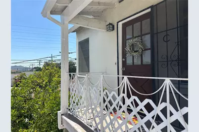 373 Myrtle Street #C, Glendale, CA 91203 - Photo 1