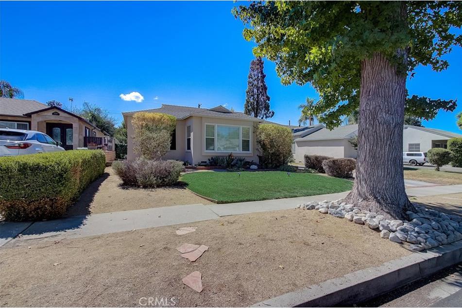 17532 Kittridge St, Lake Balboa, CA 91406 MLS BB22208193 Coldwell