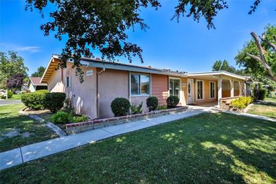 19229 Avenue Of The Oaks #A, Newhall, CA 91321 - Photo 1