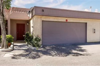 43334 W 32nd St Unit 12, Lancaster, CA 93536 - Photo 1
