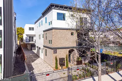 1227 N June Street, Los Angeles, CA 90038 - Photo 1