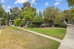 673 N Rosemary Ln, Burbank, CA 91505 - Photo 1