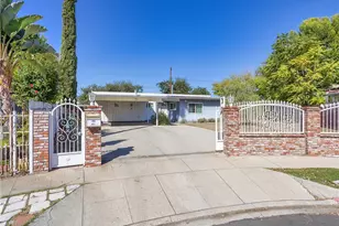 9547 Rincon Ave, Pacoima, CA 91331 - Photo 1