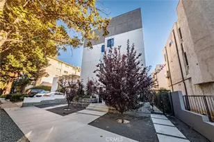 14946 Moorpark St, Sherman Oaks, CA 91403 - Photo 1
