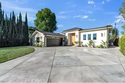 8825 Sophia Avenue, North Hills, CA 91343 - Photo 1