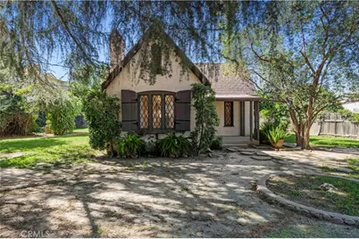 6553 Odessa Avenue, Los Angeles, CA 91406 - Photo 1