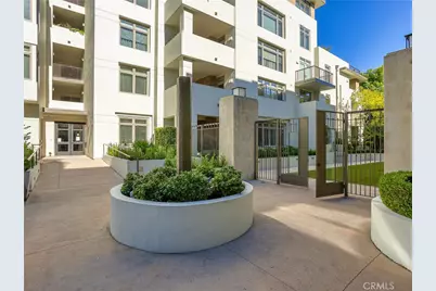 920 Granite Drive #213, Pasadena, CA 91101 - Photo 1